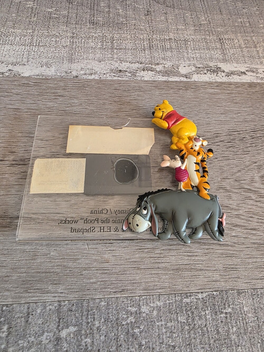 Vtg Disney Parks Winnie the Pooh Tigger Eeyore Piglet 3d Photo Frame RARE 124h6
